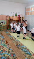 На этой неделе дети средней группы говорили о ЗОЖ На этой неделе дети средней группы говорили о ЗОЖ.